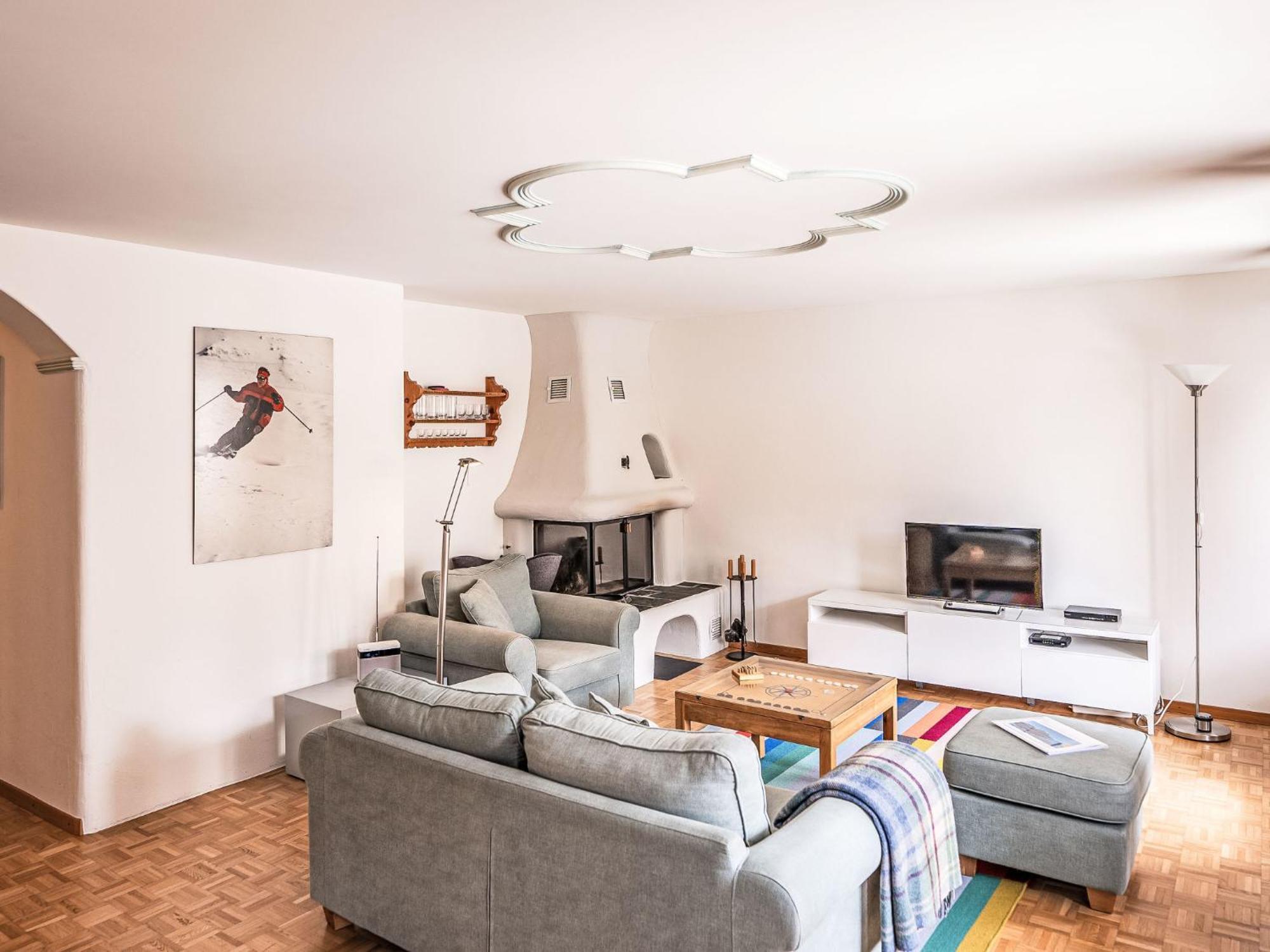 Apartment Chesa Mezzaun By Interhome Zuoz Extérieur photo