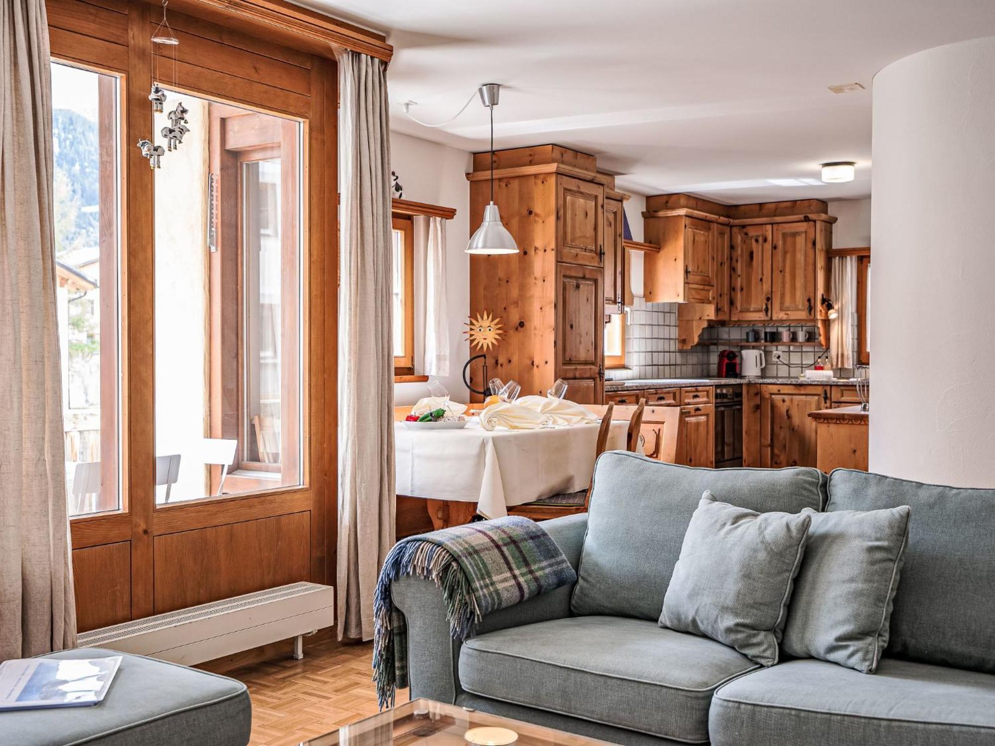 Apartment Chesa Mezzaun By Interhome Zuoz Extérieur photo
